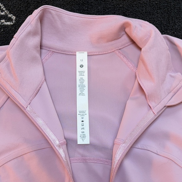 NWOT Lululemon cropped define jacket sz 12 - Picture 2 of 3